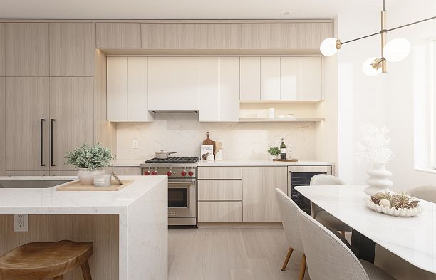 2 2755 W 11th Avenue Kitsilano