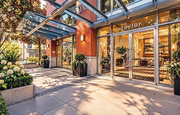 1709 550 Taylor Street Downtown VW