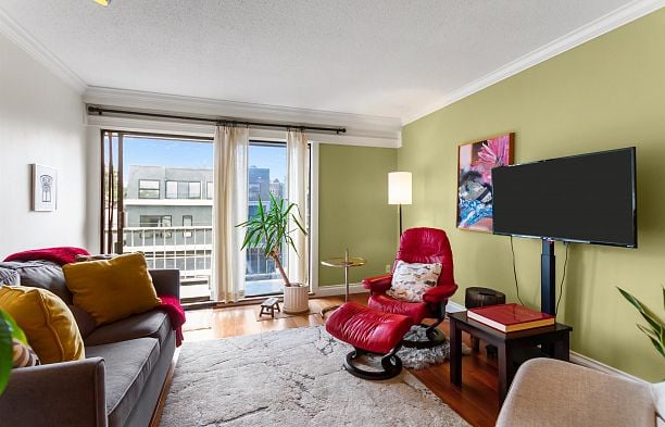 308 2040 Cornwall Avenue Kitsilano