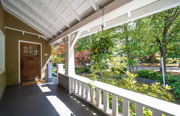 4327 W 12th Avenue Point Grey