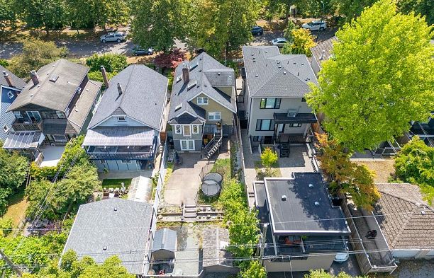 4327 W 12th Avenue Point Grey