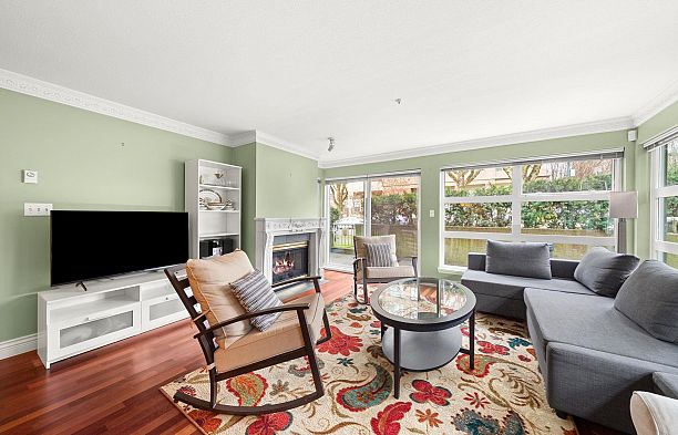 104 2815 Yew Street Kitsilano