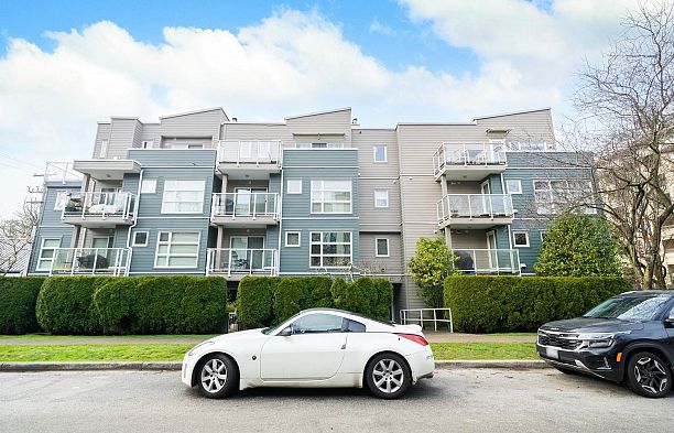 104 2815 Yew Street Kitsilano
