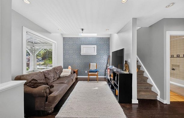 4327 W 12th Avenue Point Grey
