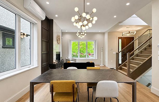 4618 W 8th Avenue Point Grey