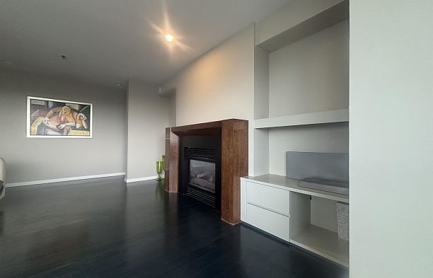 1100 5890 Balsam Street Kerrisdale