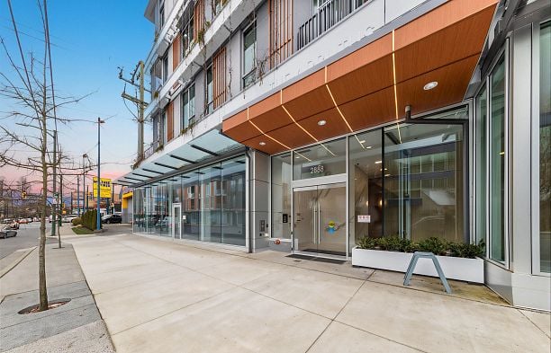 307 2888 Arbutus Street Kitsilano
