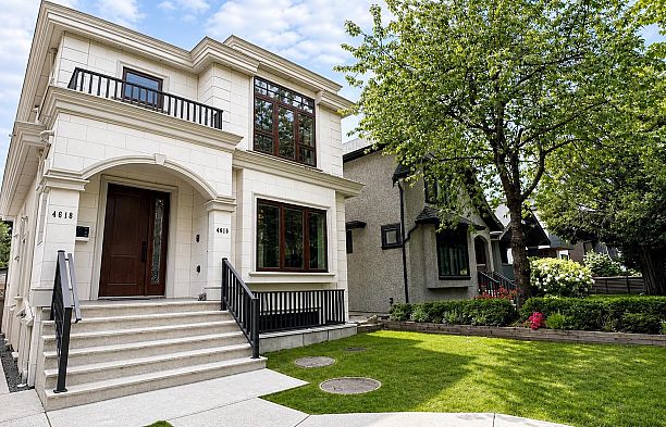 4618 W 8th Avenue Point Grey