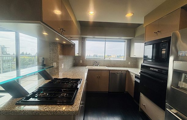 1100 5890 Balsam Street Kerrisdale