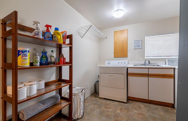 4343 W 11th Avenue Point Grey