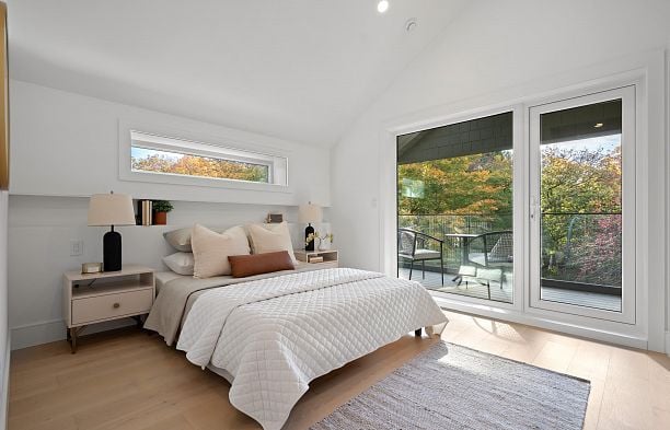 1 3657 W 11th Avenue Kitsilano
