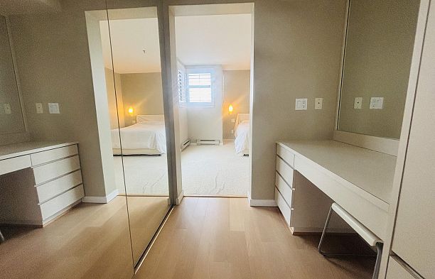 1100 5890 Balsam Street Kerrisdale