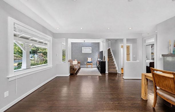 4327 W 12th Avenue Point Grey