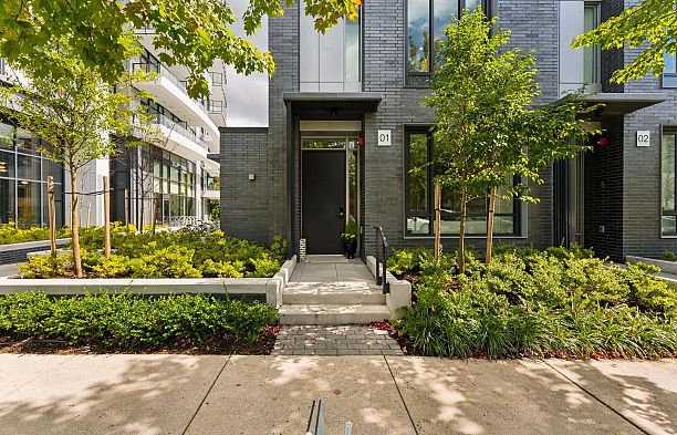 1 6138 Birney Avenue University VW