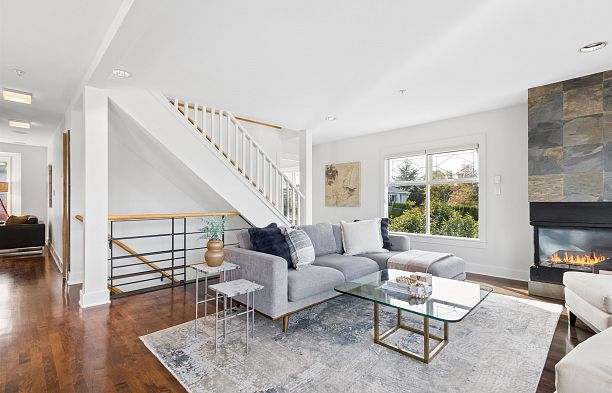 2697 York Avenue Kitsilano