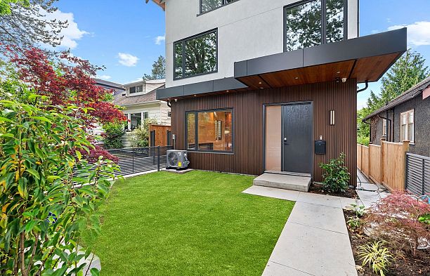 1 3813 W 16th Avenue Point Grey
