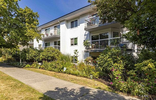 307 2335 York Avenue Kitsilano