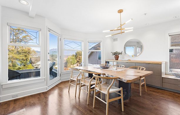2697 York Avenue Kitsilano