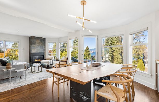 2697 York Avenue Kitsilano