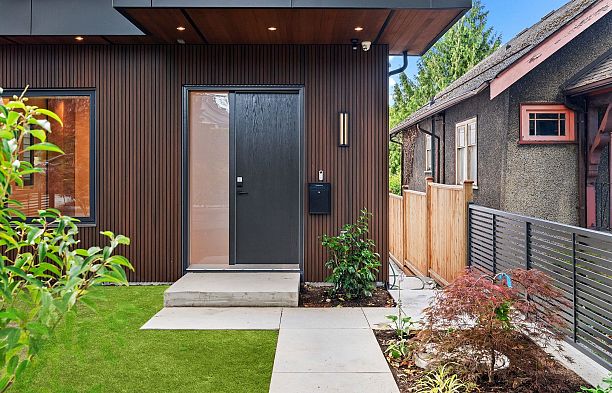1 3813 W 16th Avenue Point Grey