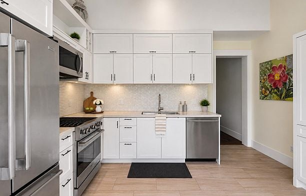 3541 W 8th Avenue Kitsilano