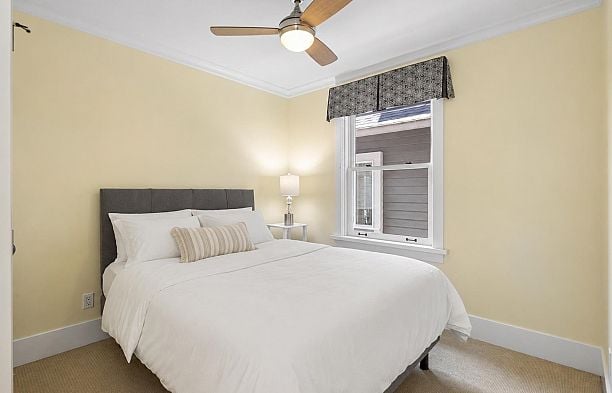3541 W 8th Avenue Kitsilano