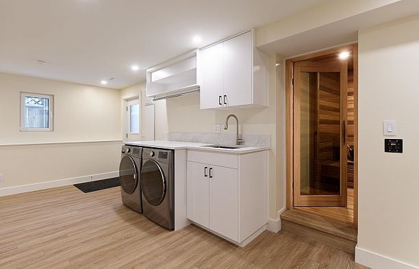 3732 W 1st Avenue Point Grey