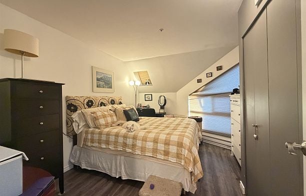 C 733 W 16th Avenue Fairview VW