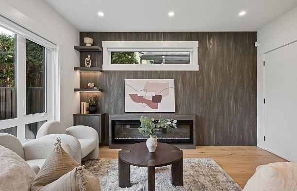 2 4549 W 11th Avenue Point Grey