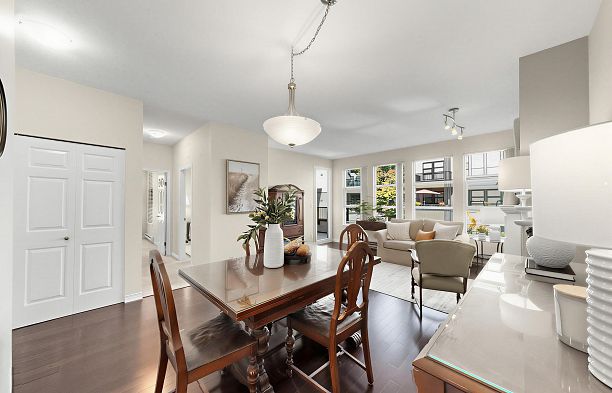 221 3769 W 7th Avenue Point Grey