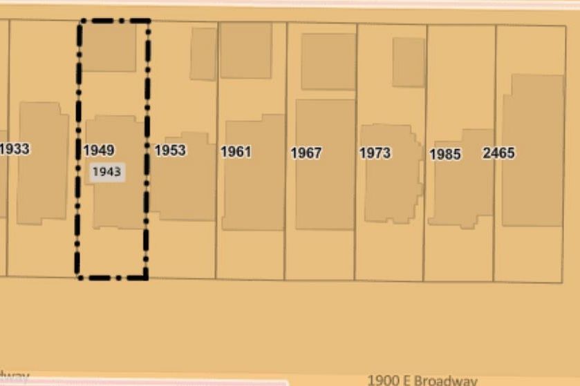 1943 E BROADWAY Vancouver, BC - 1