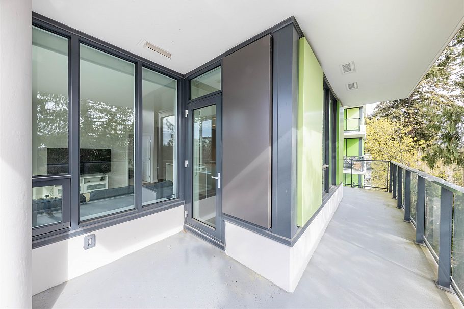 610 3533 Ross Drive Vancouver, BC - 2