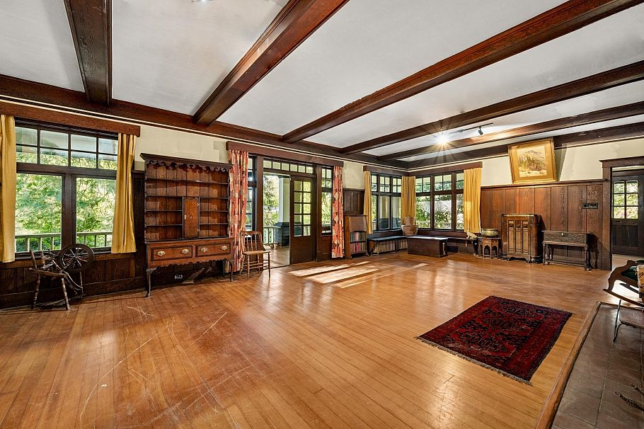 6376 Collingwood Street Vancouver, BC - 10