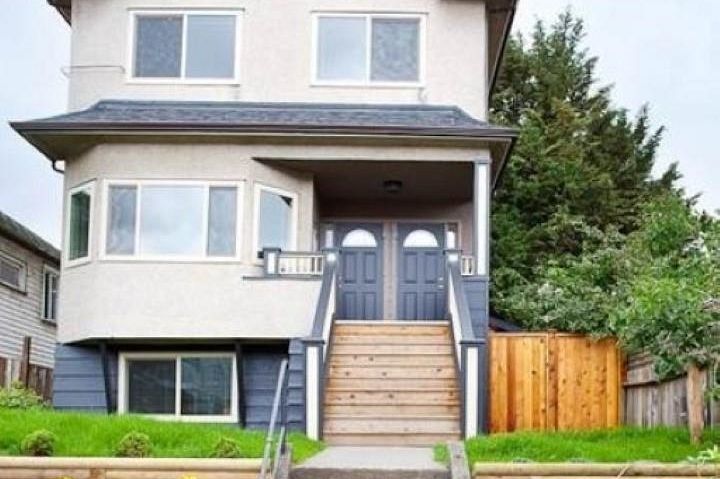 857 E 8TH AVENUE Vancouver, BC - 1