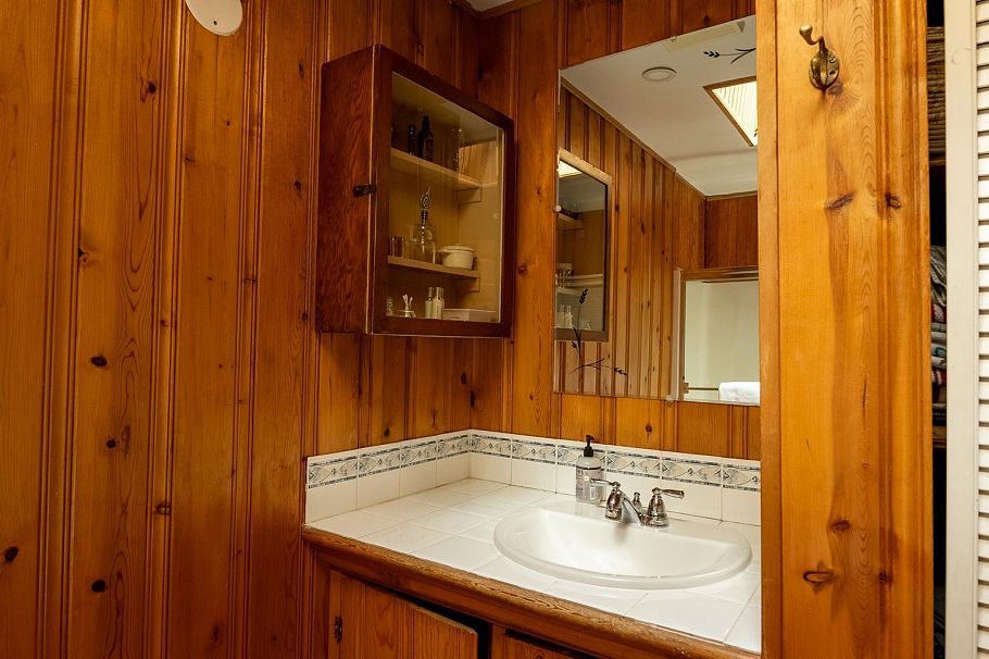 22 Brighton Beach North Vancouver, BC - 8