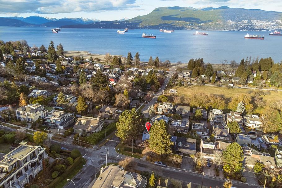 4489 W 2nd Avenue Vancouver, BC - 18