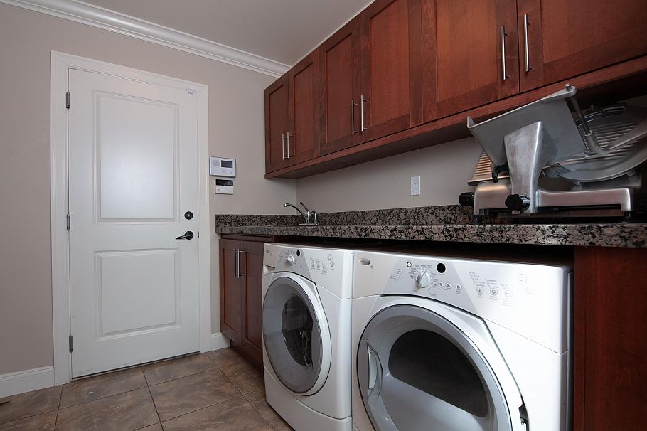 7808 Ross Street Vancouver, BC - 3