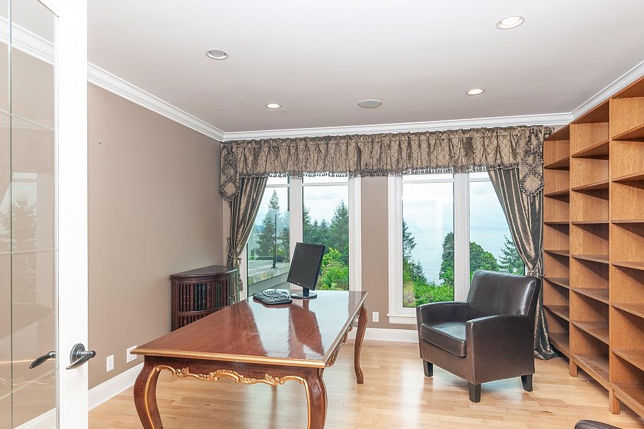 7808 Ross Street Vancouver, BC - 14