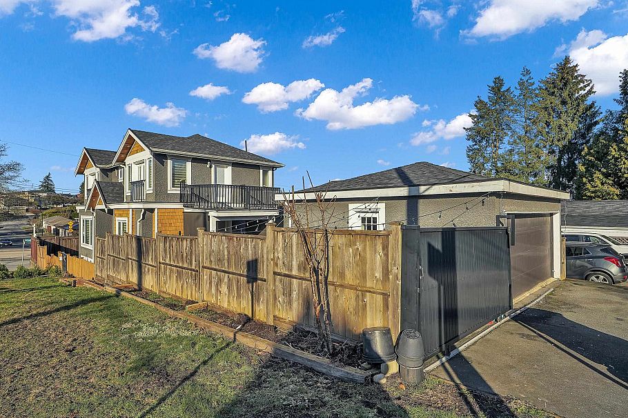 3705 PRICE STREET Burnaby, BC - 7