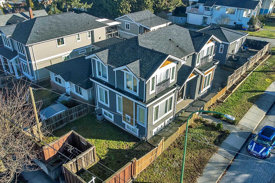 3705 PRICE STREET Burnaby, BC - 19