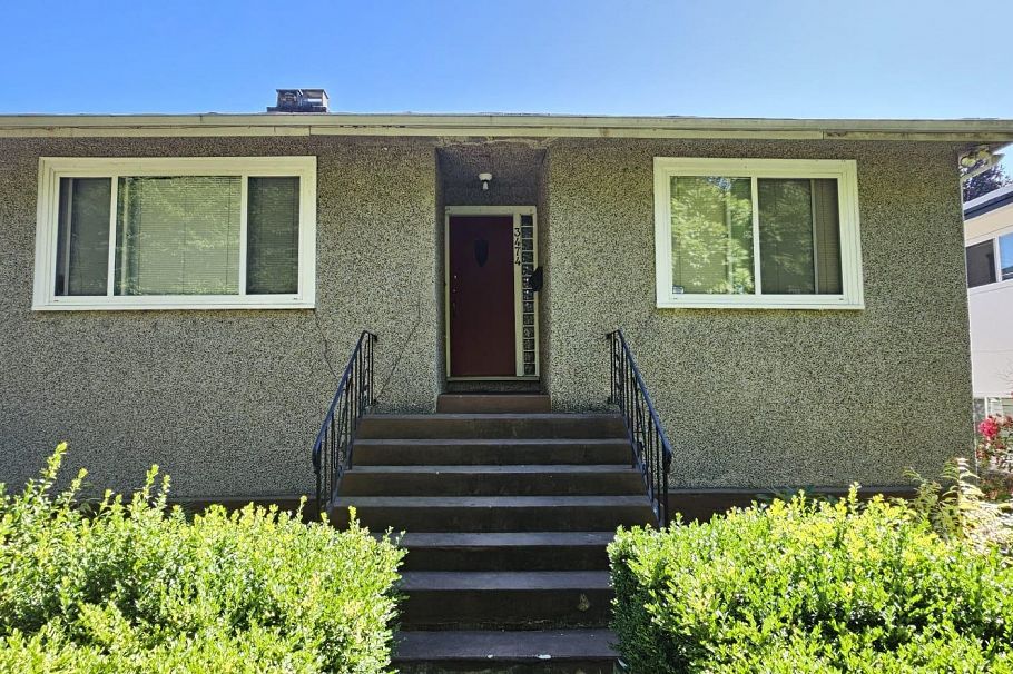 3474 Archimedes Street Vancouver, BC - 1