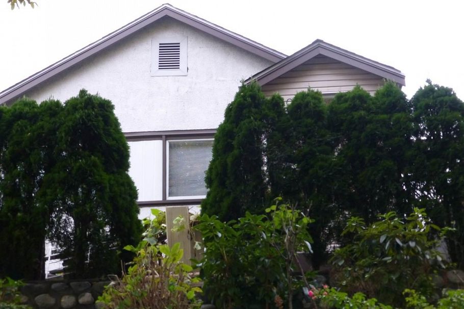 2707 E BROADWAY Vancouver, BC - 1