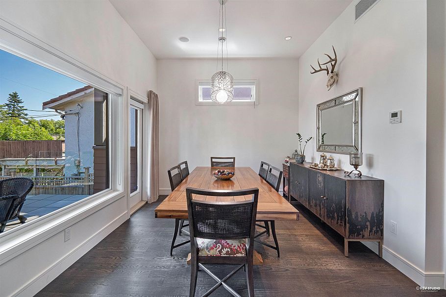 3853 W 14th Avenue Vancouver, BC - 23