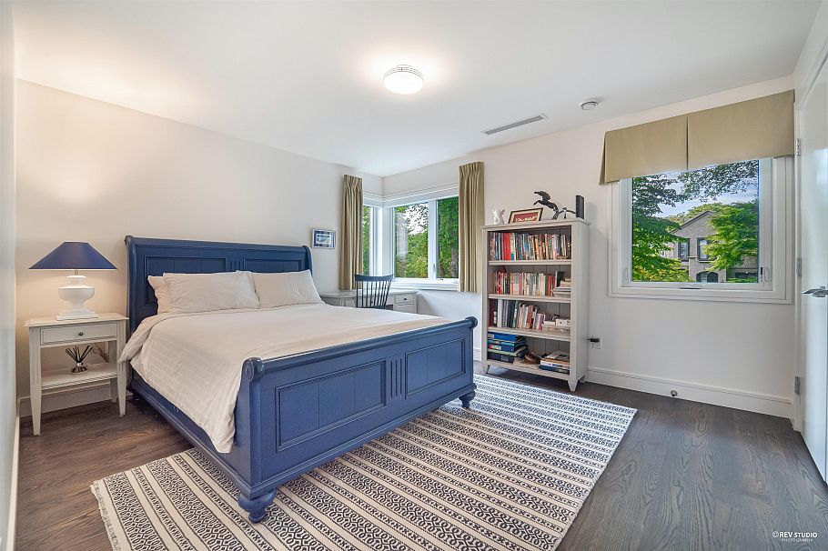 3853 W 14th Avenue Vancouver, BC - 20