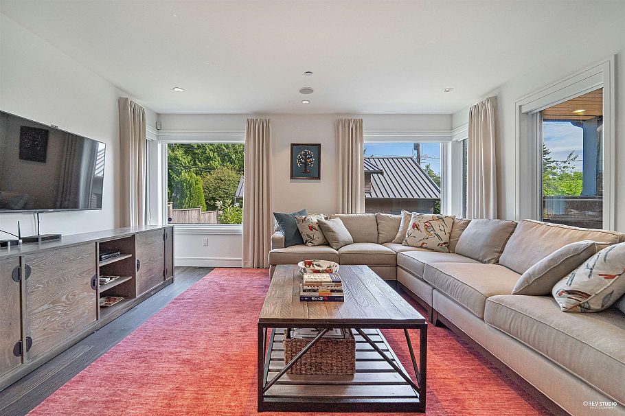 3853 W 14th Avenue Vancouver, BC - 31