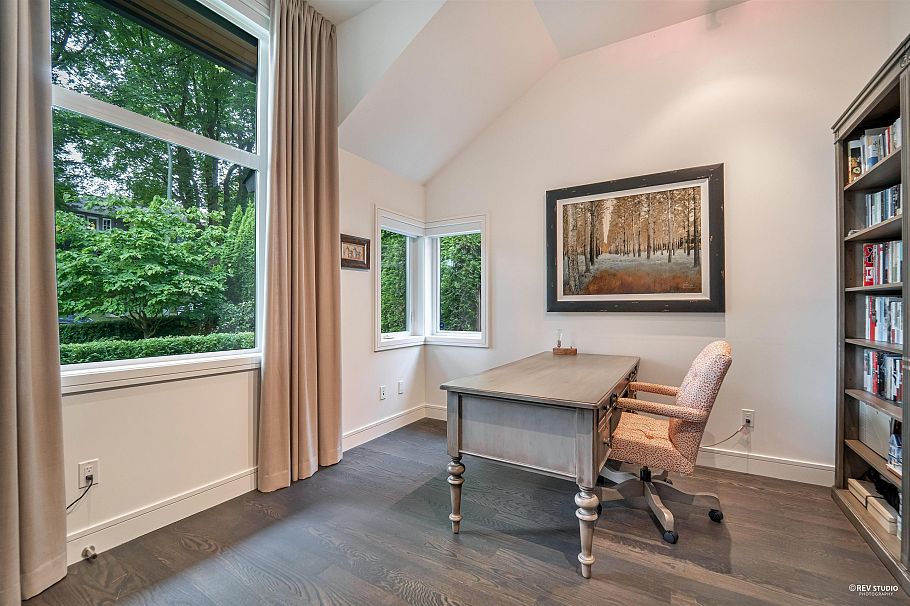 3853 W 14th Avenue Vancouver, BC - 26