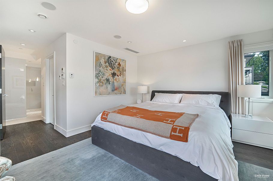 3853 W 14th Avenue Vancouver, BC - 35