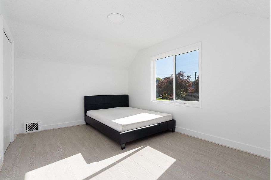 3727 W 20TH AVENUE Vancouver, BC - 6