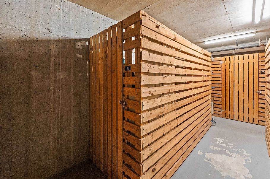 317 630 ROCHE POINT DRIVE North Vancouver, BC - 3