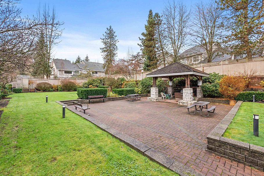 317 630 ROCHE POINT DRIVE North Vancouver, BC - 11